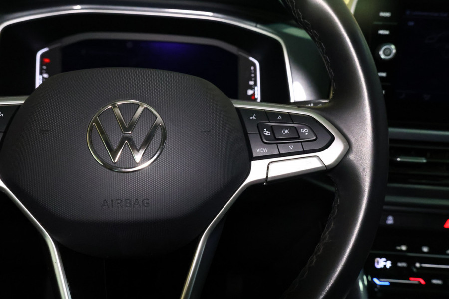 Volkswagen T-Roc 1.5 TSI Style DSG VIRTUAL CARPLAY CLIMA CAMERA PDC "23