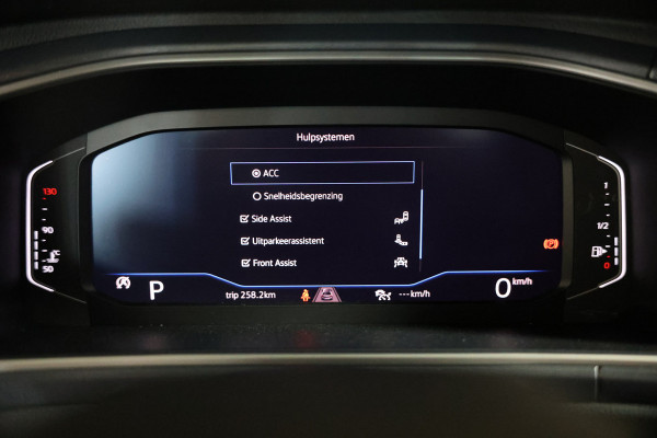 Volkswagen T-Roc 1.5 TSI Style DSG VIRTUAL CARPLAY CLIMA CAMERA PDC "23