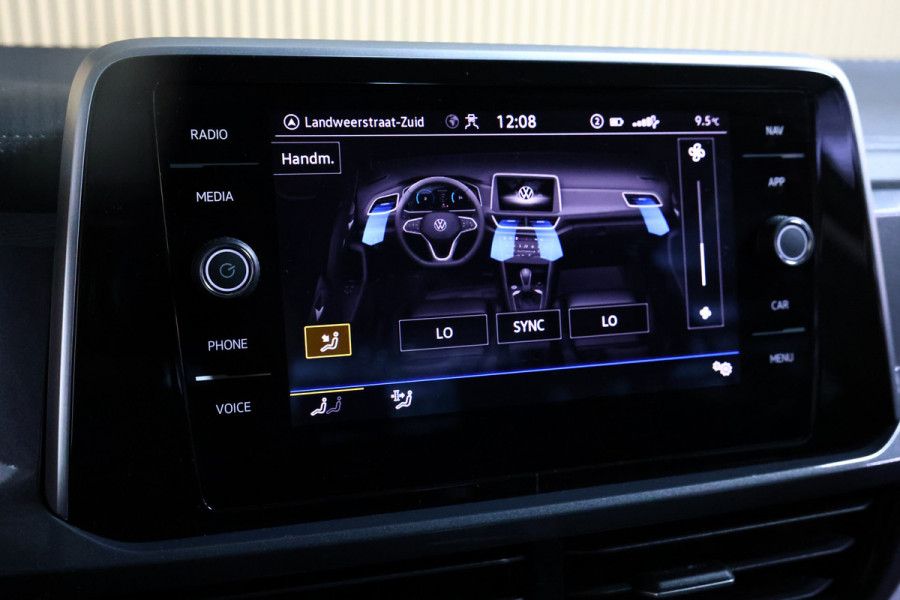 Volkswagen T-Roc 1.5 TSI Style DSG VIRTUAL CARPLAY CLIMA CAMERA PDC "23