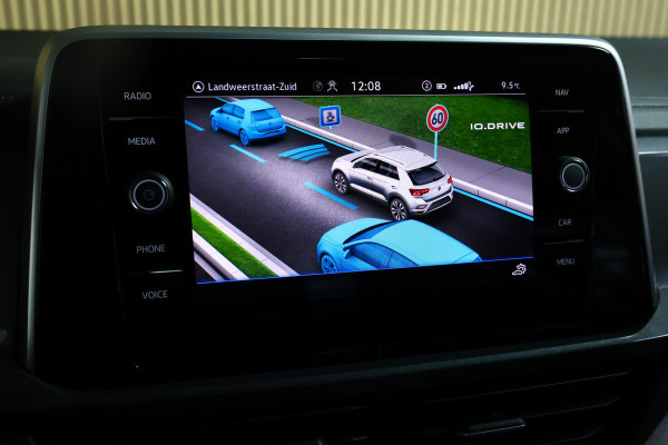 Volkswagen T-Roc 1.5 TSI Style DSG VIRTUAL CARPLAY CLIMA CAMERA PDC "23