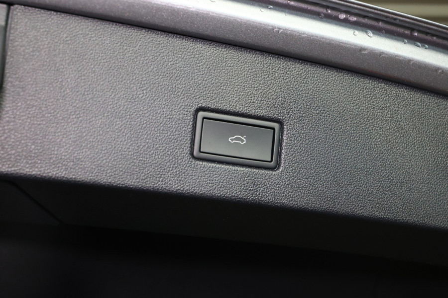 Volkswagen T-Roc 1.5 TSI Style DSG VIRTUAL CARPLAY CLIMA CAMERA PDC "23