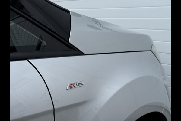 Ford EcoSport 1.0 ST-Line - Trekhaak - LED - Keyless
