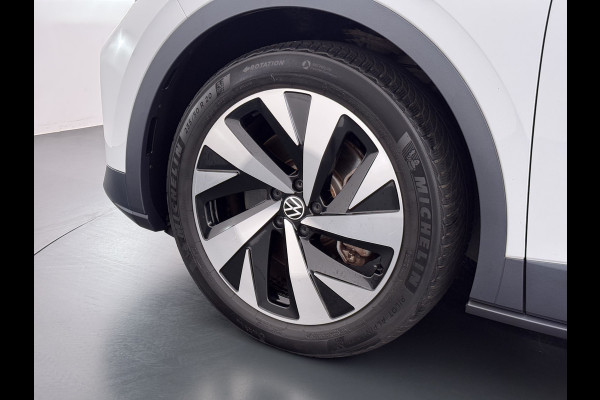 Volkswagen ID.4 First 82kWh Trekhaak Warmtepomp SOH 90% Adap.Cruise Stoelverwarming Apple Carplay Android Auto Navi Ecc Camera Lmv 20" Voorruitverwarming Privacy Glas Led DAB 1.000KG Trekgewicht Origineel Nederlandse Auto