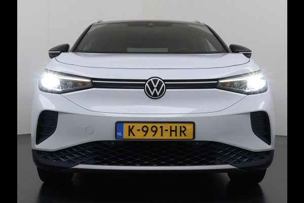 Volkswagen ID.4 First 82kWh Trekhaak Warmtepomp SOH 90% Adap.Cruise Stoelverwarming Apple Carplay Android Auto Navi Ecc Camera Lmv 20" Voorruitverwarming Privacy Glas Led DAB 1.000KG Trekgewicht Origineel Nederlandse Auto