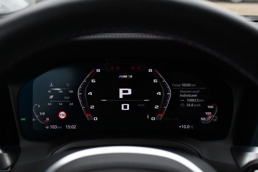 BMW 3 Serie M3 Competition / 360Camera / Carbon / Head-up / Keyless / Leder / 19'' / CarPlay / Dealer onderhouden / Stuur+Stoelverwarming / Dodehoek / DAB / ACC
