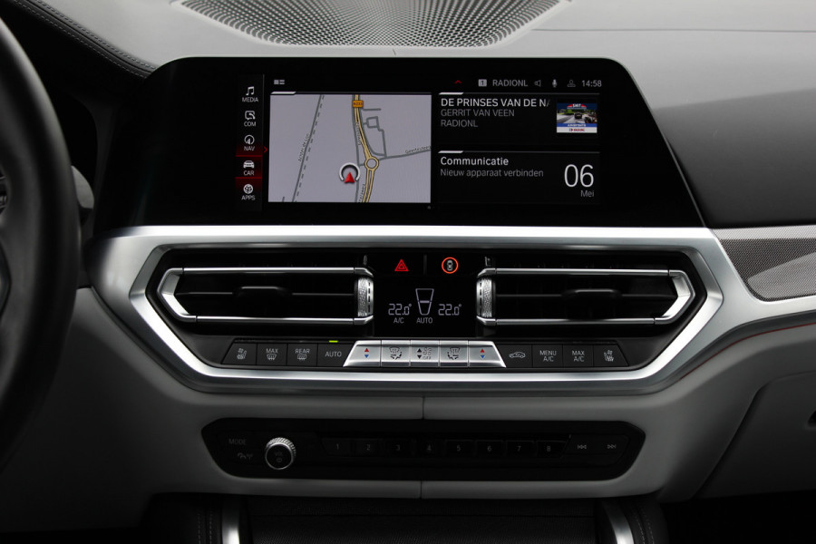 BMW 3 Serie M3 Competition / 360Camera / Carbon / Head-up / Keyless / Leder / 19'' / CarPlay / Dealer onderhouden / Stuur+Stoelverwarming / Dodehoek / DAB / ACC