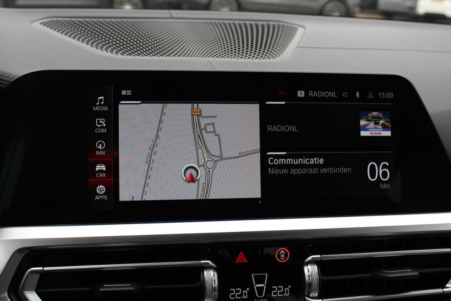 BMW 3 Serie M3 Competition / 360Camera / Carbon / Head-up / Keyless / Leder / 19'' / CarPlay / Dealer onderhouden / Stuur+Stoelverwarming / Dodehoek / DAB / ACC