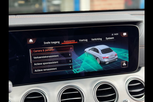 Mercedes-Benz E-Klasse 200 AMG 2022 AUT NAVI LEDER LM NAP!