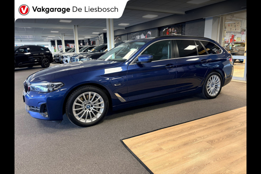 BMW 5 Serie Touring 530e Business Edition Plus / trekhaak / Leder / pdc / 360 camera/cruise Adaptive
