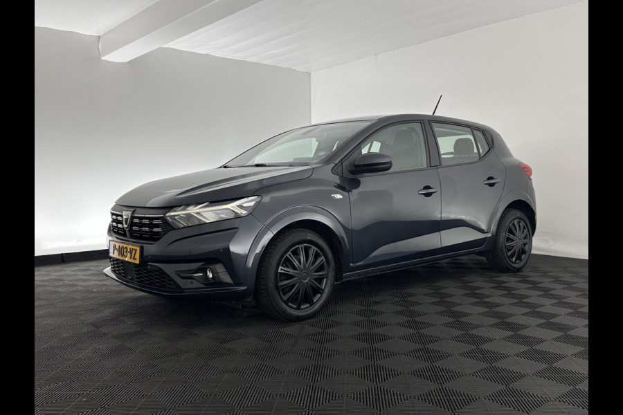 Dacia SANDERO Stepway 1.0 TCe 100 Bi-Fuel Comfort (INCL.BTW) *FULL-LED | NAVI-FULLMAP | BLINDSPOT | HEATED-COMFORTSEATS | CAMERA | KEYLESS | DAB | ECC | PDC | CRUISE*