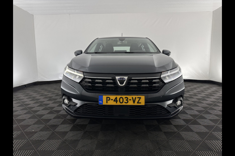 Dacia SANDERO Stepway 1.0 TCe 100 Bi-Fuel Comfort (INCL.BTW) *FULL-LED | NAVI-FULLMAP | BLINDSPOT | HEATED-COMFORTSEATS | CAMERA | KEYLESS | DAB | ECC | PDC | CRUISE*