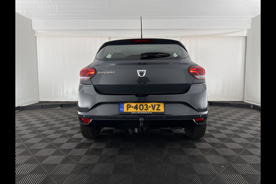 Dacia SANDERO Stepway 1.0 TCe 100 Bi-Fuel Comfort (INCL.BTW) *FULL-LED | NAVI-FULLMAP | BLINDSPOT | HEATED-COMFORTSEATS | CAMERA | KEYLESS | DAB | ECC | PDC | CRUISE*