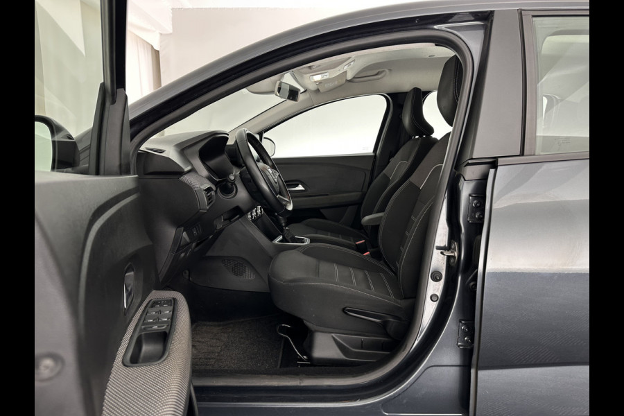Dacia SANDERO Stepway 1.0 TCe 100 Bi-Fuel Comfort (INCL.BTW) *FULL-LED | NAVI-FULLMAP | BLINDSPOT | HEATED-COMFORTSEATS | CAMERA | KEYLESS | DAB | ECC | PDC | CRUISE*