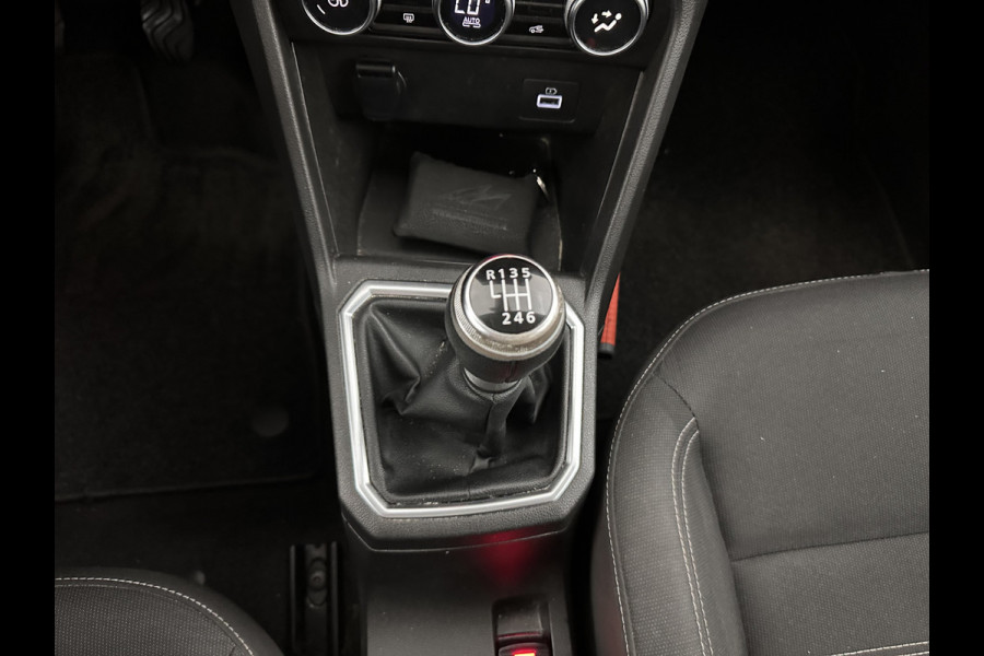 Dacia SANDERO Stepway 1.0 TCe 100 Bi-Fuel Comfort (INCL.BTW) *FULL-LED | NAVI-FULLMAP | BLINDSPOT | HEATED-COMFORTSEATS | CAMERA | KEYLESS | DAB | ECC | PDC | CRUISE*
