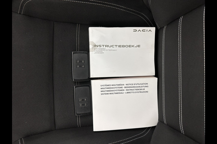 Dacia SANDERO Stepway 1.0 TCe 100 Bi-Fuel Comfort (INCL.BTW) *FULL-LED | NAVI-FULLMAP | BLINDSPOT | HEATED-COMFORTSEATS | CAMERA | KEYLESS | DAB | ECC | PDC | CRUISE*