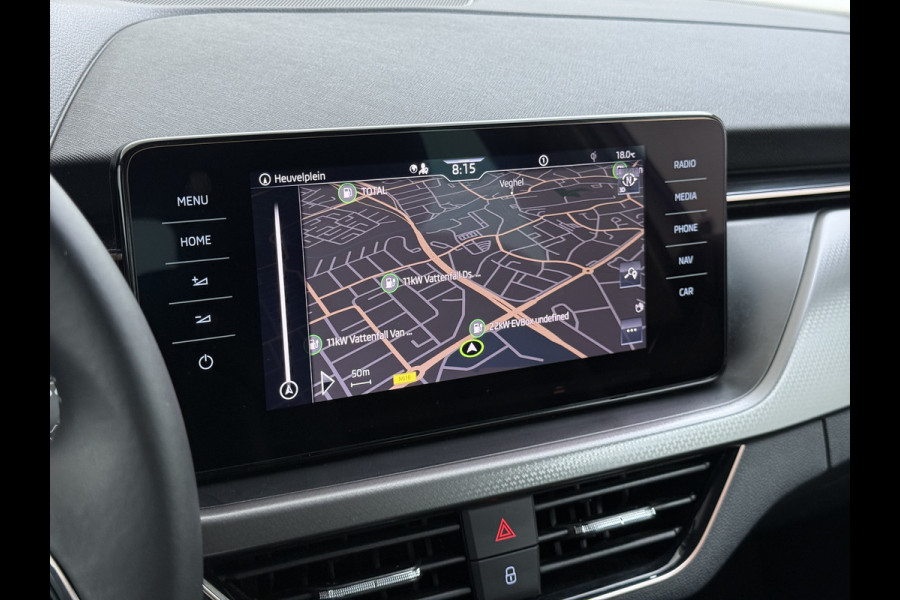 Škoda Kamiq 1.0TSI 1/2 Leder Elek.Stoel+Verwarmd Apple Camera Android Auto Navi Ecc Camera Cruise Control Pdc Business Edition Draadloze Tel.lader Lmv 16" Isofix Voorruitverwarming DAB Led 1e Eigenaar Origineel Nederlandse Auto