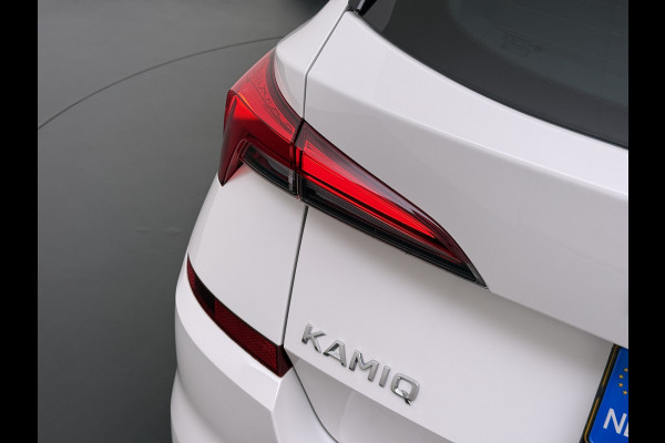 Škoda Kamiq 1.0TSI 1/2 Leder Elek.Stoel+Verwarmd Apple Camera Android Auto Navi Ecc Camera Cruise Control Pdc Business Edition Draadloze Tel.lader Lmv 16" Isofix Voorruitverwarming DAB Led 1e Eigenaar Origineel Nederlandse Auto