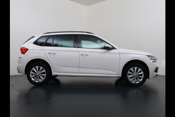 Škoda Kamiq 1.0TSI 1/2 Leder Elek.Stoel+Verwarmd Apple Camera Android Auto Navi Ecc Camera Cruise Control Pdc Business Edition Draadloze Tel.lader Lmv 16" Isofix Voorruitverwarming DAB Led 1e Eigenaar Origineel Nederlandse Auto