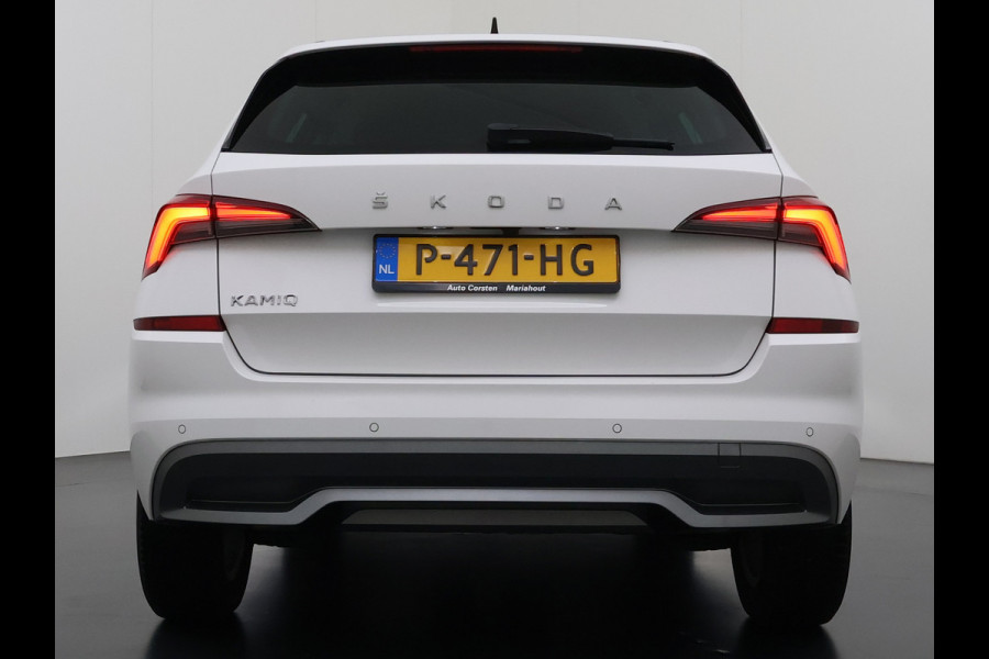 Škoda Kamiq 1.0TSI 1/2 Leder Elek.Stoel+Verwarmd Apple Camera Android Auto Navi Ecc Camera Cruise Control Pdc Business Edition Draadloze Tel.lader Lmv 16" Isofix Voorruitverwarming DAB Led 1e Eigenaar Origineel Nederlandse Auto