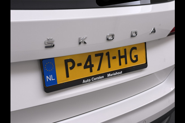 Škoda Kamiq 1.0TSI 1/2 Leder Elek.Stoel+Verwarmd Apple Camera Android Auto Navi Ecc Camera Cruise Control Pdc Business Edition Draadloze Tel.lader Lmv 16" Isofix Voorruitverwarming DAB Led 1e Eigenaar Origineel Nederlandse Auto