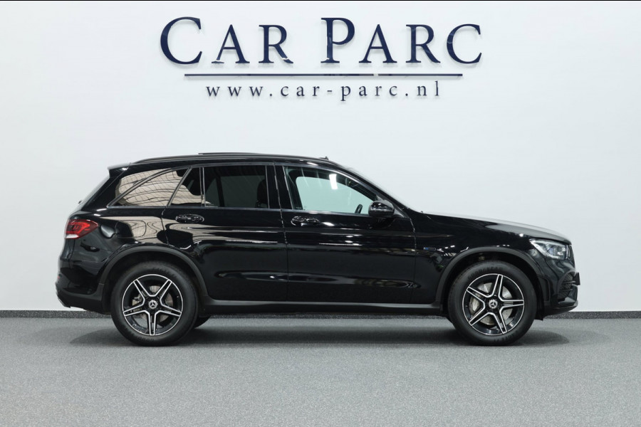 Mercedes-Benz GLC 300e 4MATIC AMG-Line Plugin-in FACELIFT/LED/VIRTUAL/SFEER/PANO/LEER+S.VERWARMING/CAM/ACC/12 MND GARANTIE!