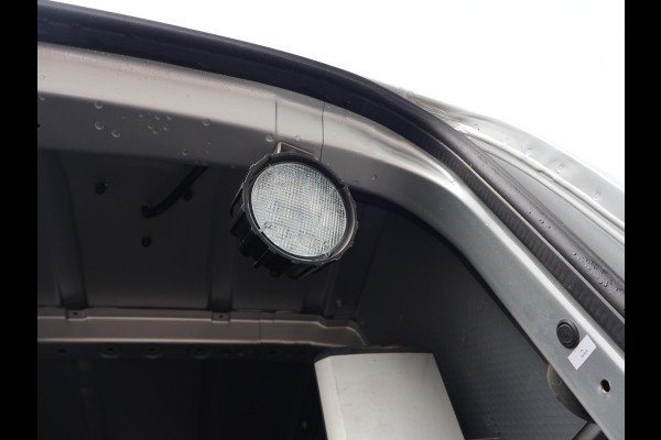 Mercedes-Benz Sprinter 316 2.2 CDI 163 PK AUT. L2H2 + WERKPL. INRICHTING | TREKHAAK 3500 KG! | STANDKACKEL | CARPLAY | CAMERA | STOELVERW. | LED