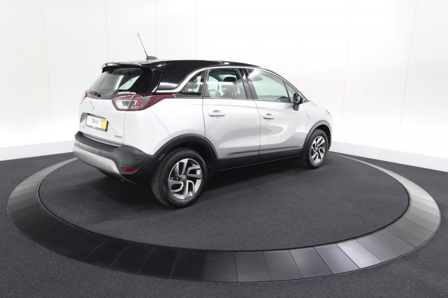Opel Crossland X 130 Turbo Innovation | Camera | Dodehoekdetectie | Apple Carplay | Navigatie