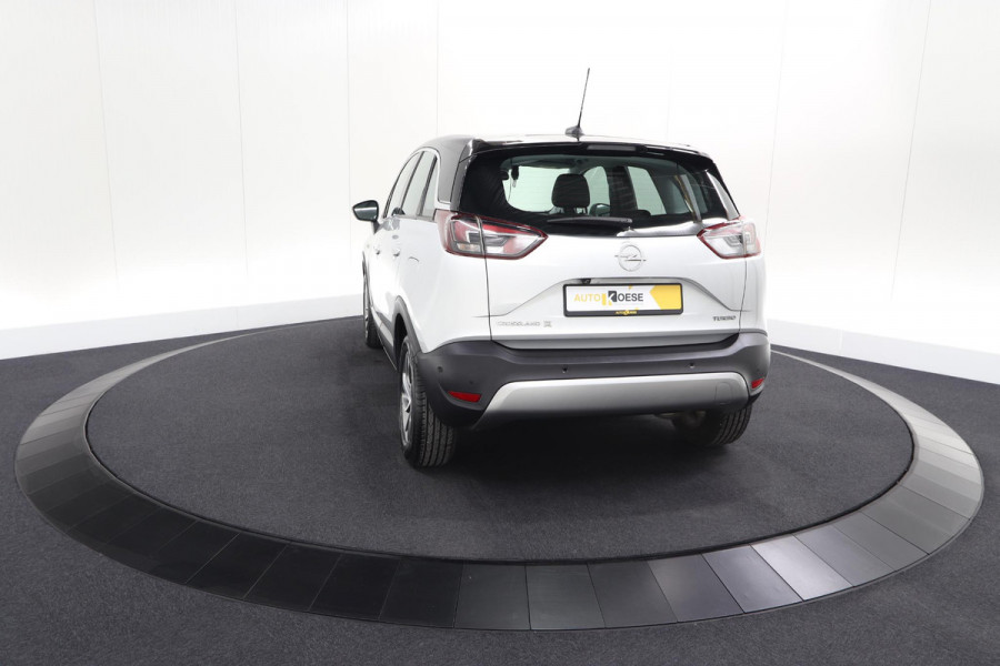 Opel Crossland X 130 Turbo Innovation | Camera | Dodehoekdetectie | Apple Carplay | Navigatie