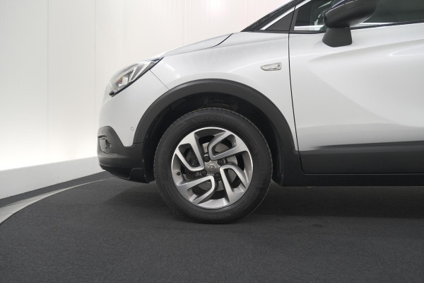 Opel Crossland X 130 Turbo Innovation | Camera | Dodehoekdetectie | Apple Carplay | Navigatie