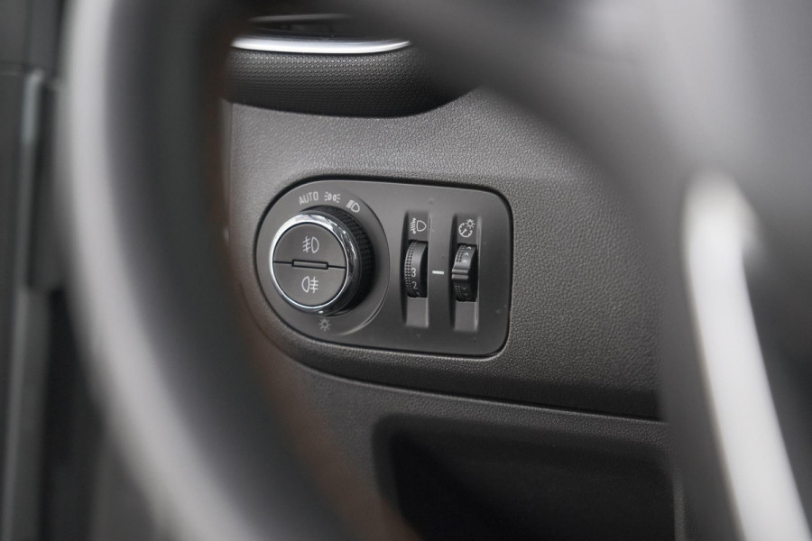 Opel Crossland X 130 Turbo Innovation | Camera | Dodehoekdetectie | Apple Carplay | Navigatie