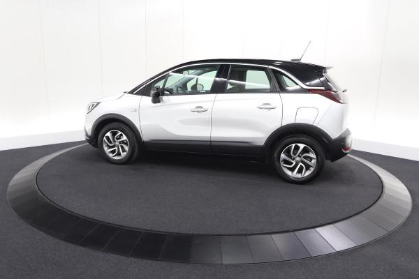 Opel Crossland X 130 Turbo Innovation | Camera | Dodehoekdetectie | Apple Carplay | Navigatie