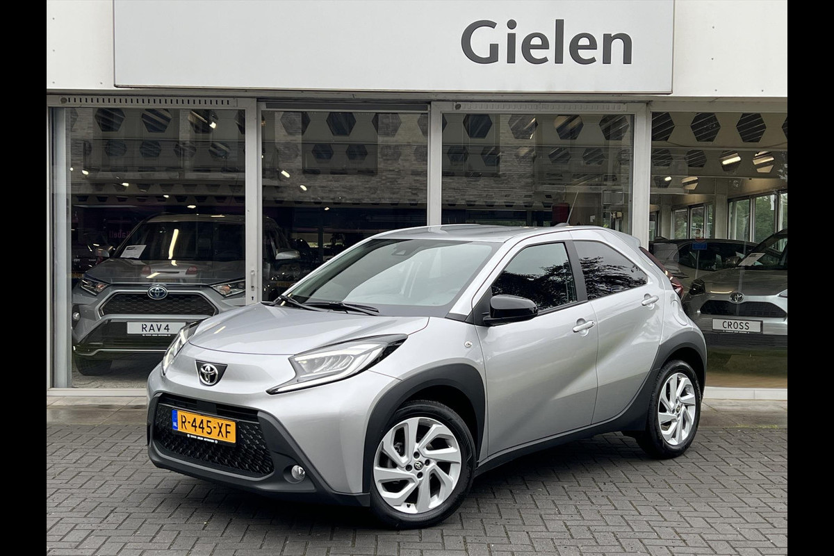 Toyota Aygo X 1.0 VVT-i First Automaat | Eerste eigenaar, Lichtmetalen velgen, Adaptive cruise control, Parkeercamera, Weinig KM!