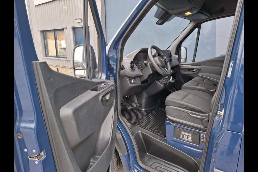 Mercedes-Benz Sprinter 311 2.2 CDI L2H2 AIRCO / CAMERA / 3 ZITS / DEALER ONDERHOUDEN / NAVI
