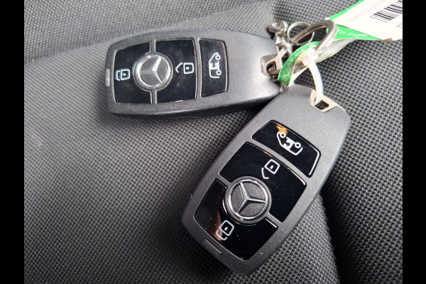 Mercedes-Benz Sprinter 311 2.2 CDI L2H2 AIRCO / CAMERA / 3 ZITS / DEALER ONDERHOUDEN / NAVI