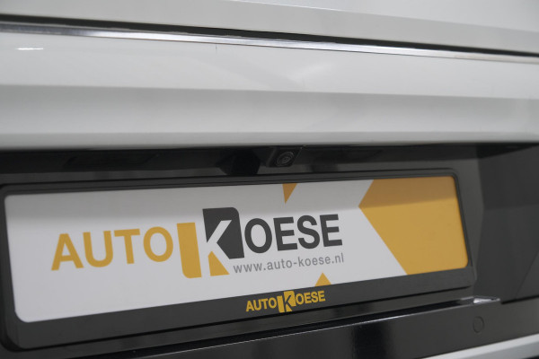 Renault Mégane E-Tech EV60 Optimum Charge Iconic | Adaptieve Cruise Control | Camera | Dodehoekdetectie | Massagefunctie