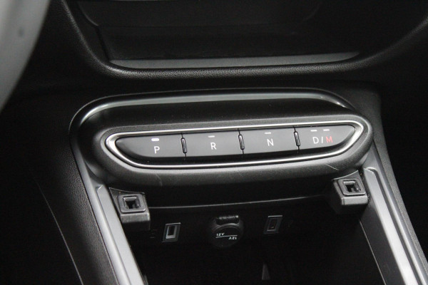 Fiat 600 1.2 Hybrid 110PK AUTOMAAT URBAN | STOEL/VOORRUIT VERWARMING | KEYLESS ENTRY/START | 17" LICHTEMATELN VELGEN | DRAADLOZE TELEFOONLADER | DRAADLOZE APPLE CARPLAY/ANDROID AUTO | NAVIGATIE | DAB+ RADIO | PARKEERSENSOREN VOOR + ACHTER | ACHTERUITRIJ CAMERA | CRUISE CONTROL | LED KOPLAMPEN |