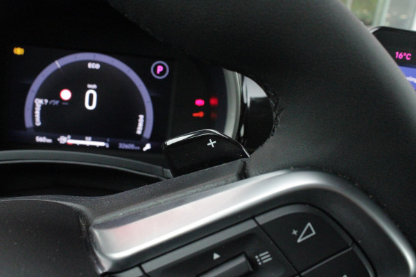 Fiat 600 1.2 Hybrid 110PK AUTOMAAT URBAN | STOEL/VOORRUIT VERWARMING | KEYLESS ENTRY/START | 17" LICHTEMATELN VELGEN | DRAADLOZE TELEFOONLADER | DRAADLOZE APPLE CARPLAY/ANDROID AUTO | NAVIGATIE | DAB+ RADIO | PARKEERSENSOREN VOOR + ACHTER | ACHTERUITRIJ CAMERA | CRUISE CONTROL | LED KOPLAMPEN |