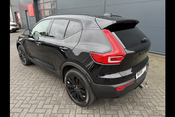 Volvo XC40 1.5 T4 Plug-in hybrid Ultimate Dark (Elektrisch Schuifdak - Trekhaak - Harman/Kardon - Leder incl verwarming/geheugen - Elektris