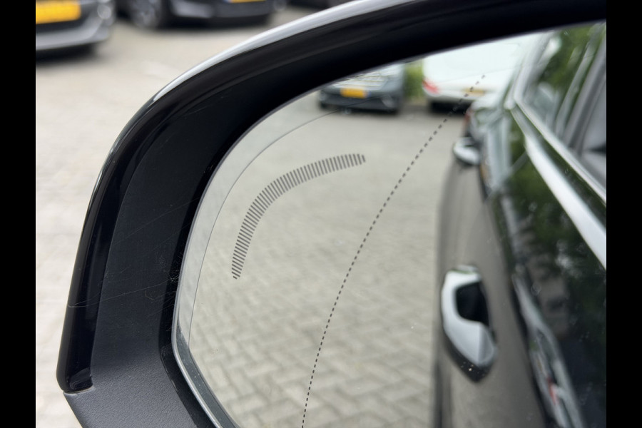 Volvo XC40 1.5 T4 Plug-in hybrid Ultimate Dark (Elektrisch Schuifdak - Trekhaak - Harman/Kardon - Leder incl verwarming/geheugen - Elektris