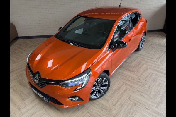 Renault Clio 1.0 TCe 90pk Automaat | Groot Navi | 360 | 17" | PDC V+A | Stoel & stuur verwarming | Keurig nette auto |