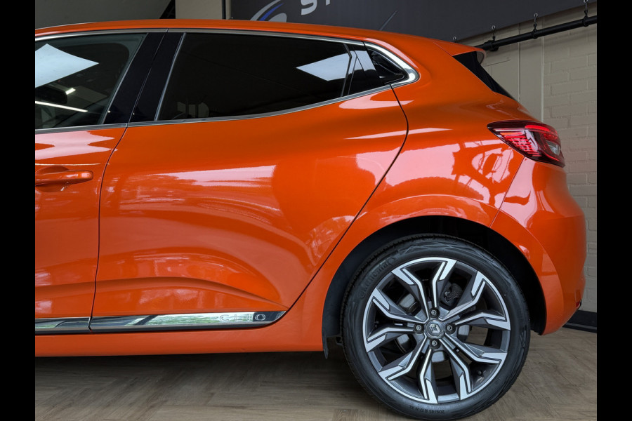 Renault Clio 1.0 TCe 90pk Automaat | Groot Navi | 360 | 17" | PDC V+A | Stoel & stuur verwarming | Keurig nette auto |