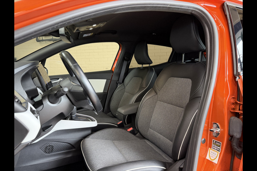 Renault Clio 1.0 TCe 90pk Automaat | Groot Navi | 360 | 17" | PDC V+A | Stoel & stuur verwarming | Keurig nette auto |