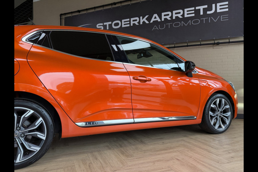 Renault Clio 1.0 TCe 90pk Automaat | Groot Navi | 360 | 17" | PDC V+A | Stoel & stuur verwarming | Keurig nette auto |
