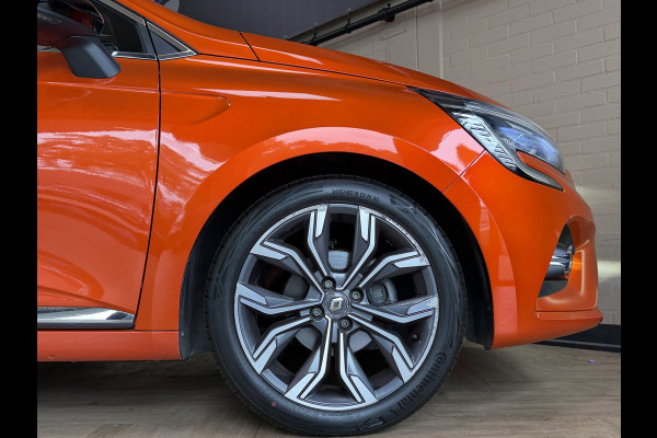 Renault Clio 1.0 TCe 90pk Automaat | Groot Navi | 360 | 17" | PDC V+A | Stoel & stuur verwarming | Keurig nette auto |