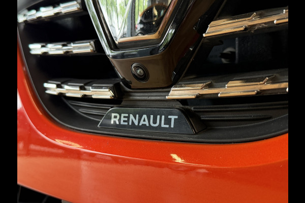 Renault Clio 1.0 TCe 90pk Automaat | Groot Navi | 360 | 17" | PDC V+A | Stoel & stuur verwarming | Keurig nette auto |