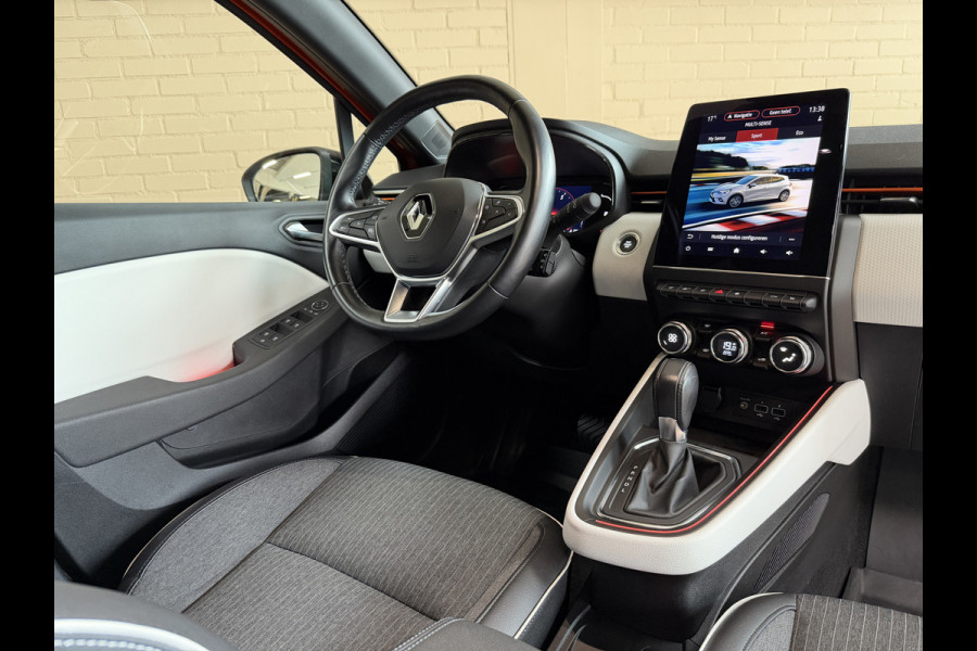 Renault Clio 1.0 TCe 90pk Automaat | Groot Navi | 360 | 17" | PDC V+A | Stoel & stuur verwarming | Keurig nette auto |