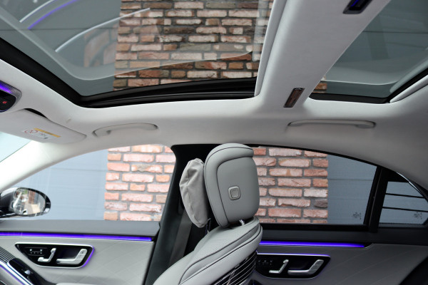 Mercedes-Benz S-Klasse 580 e 4MATIC AMG Line | Achterasbesturing | Luchtvering | Distronic+ | Massage | Exclusief Nappa Leder | Stoelventilatie V+A | HUD | Parfumering | Soft-Close | 3D-Display | Digital Light |