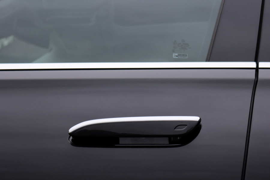 Mercedes-Benz S-Klasse 580 e 4MATIC AMG Line | Achterasbesturing | Luchtvering | Distronic+ | Massage | Exclusief Nappa Leder | Stoelventilatie V+A | HUD | Parfumering | Soft-Close | 3D-Display | Digital Light |