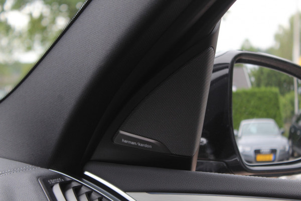 BMW iX3 High Executive 80 kWh / SoH 94,9% / Trekhaak / Panoramadak / 360Camera / Head-up / 20'' / Leder / Harman Kardon / Navigatie / Memory seats / Dodehoek / DAB / Stoelverwarming / Cruise Control Adaptief