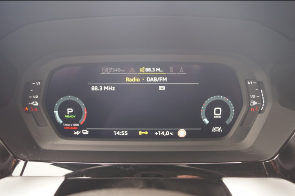 Audi A3 Sportback 40 TFSIe PHEV Business Edition -PANO-LEER-ECC-